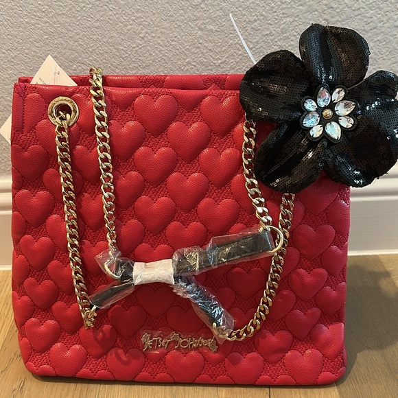 Betsey Johnson Be My Better Half Heart Shopper Red New - Picture 3 of 5